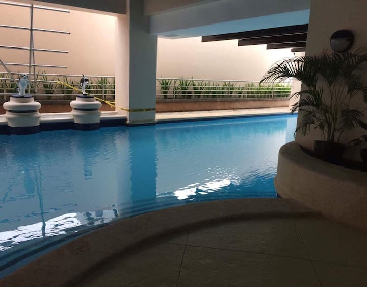 Makati、フィリピンのまるまる貸切のコンドミニアム08