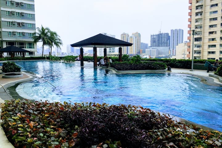 Makati、フィリピンのまるまる貸切のコンドミニアム02