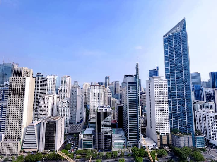 Makati、フィリピンのまるまる貸切のアパート・マンション09