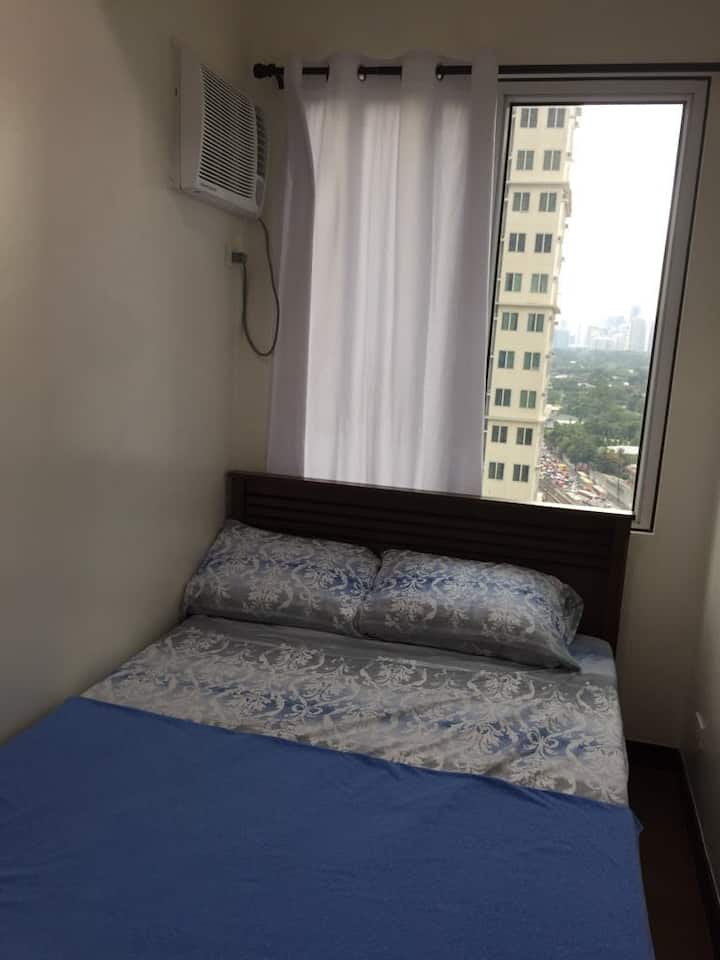 Makati、フィリピンのまるまる貸切のコンドミニアム06