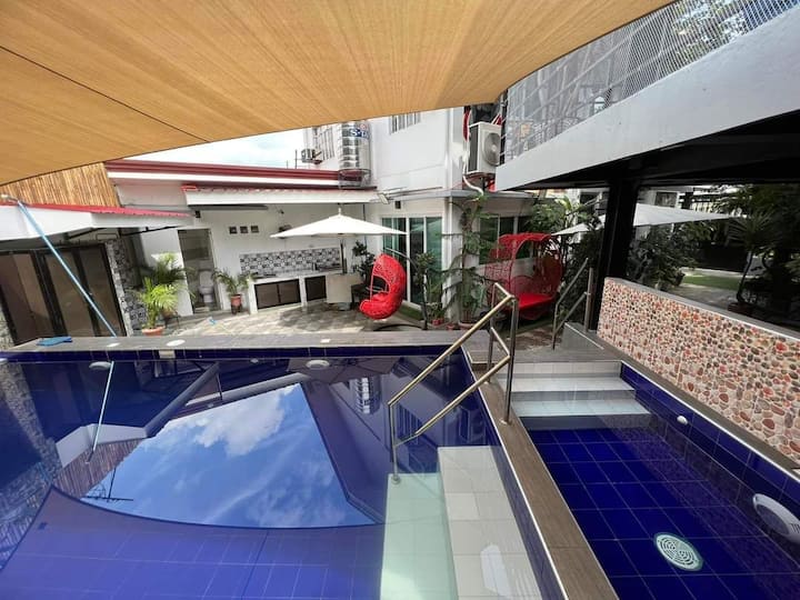 Lungsod ng Valenzuela、フィリピンのまるまる貸切の住宅08