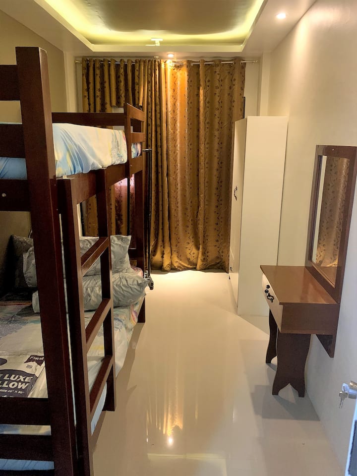 Cauayan City、フィリピンのまるまる貸切の町家・長屋08