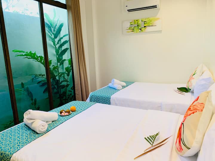 Boracay Island、フィリピンのまるまる貸切のヴィラ03