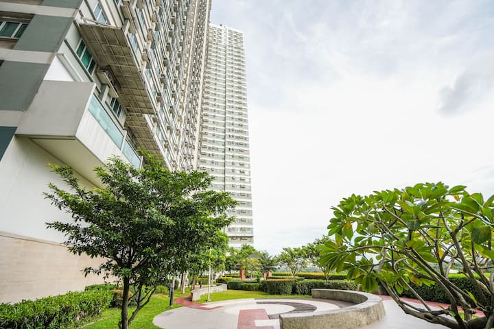 Makati、フィリピンのまるまる貸切のアパート・マンション03