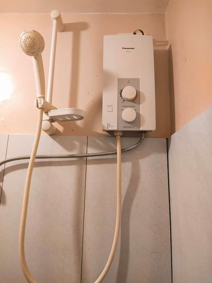 マレー、フィリピンのまるまる貸切のアパート・マンション08