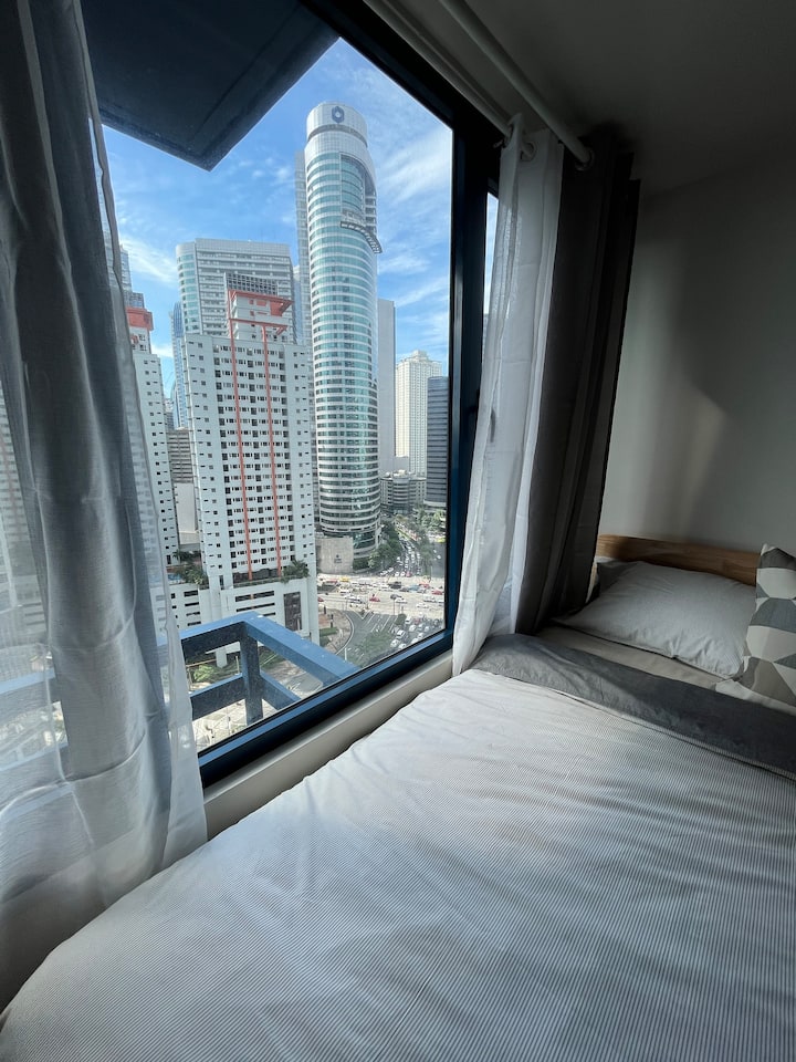 Makati、フィリピンのまるまる貸切のコンドミニアム05