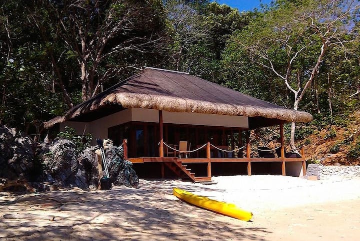 "El Nido,、フィリピンのまるまる貸切のヴィラ"04