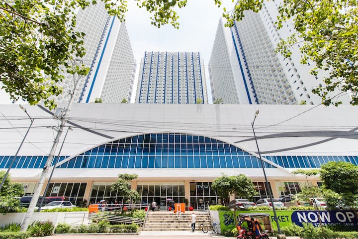 Makati、フィリピンのまるまる貸切のアパート・マンション04