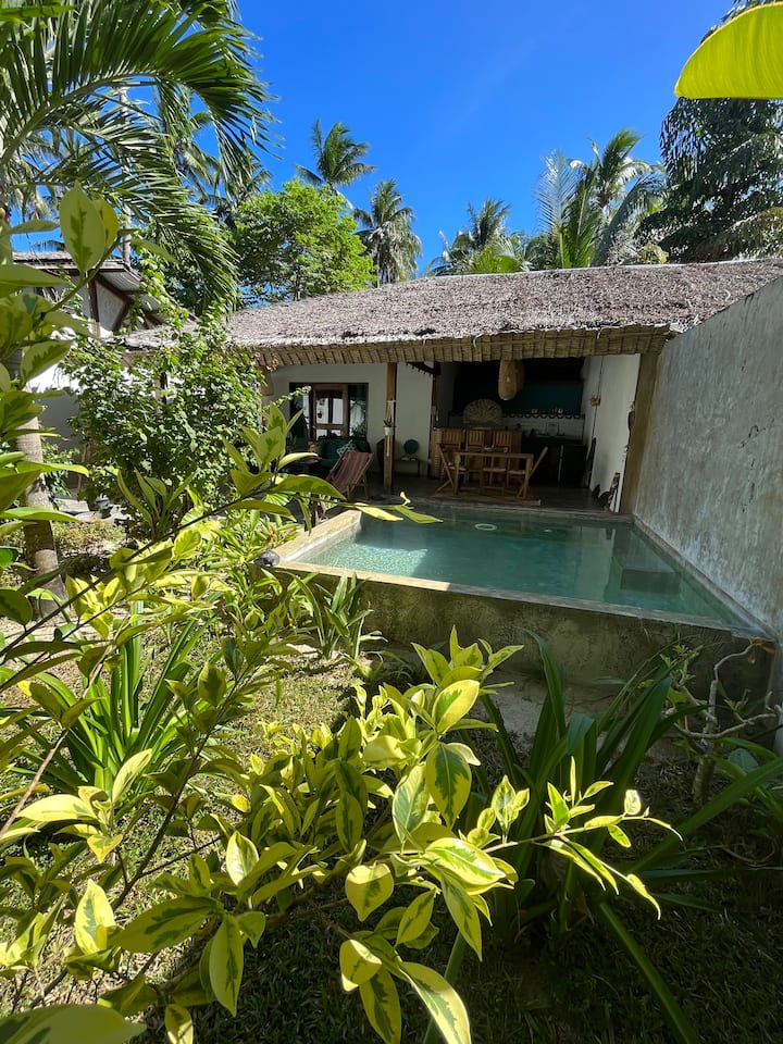 El Nido、フィリピンのまるまる貸切の住宅03