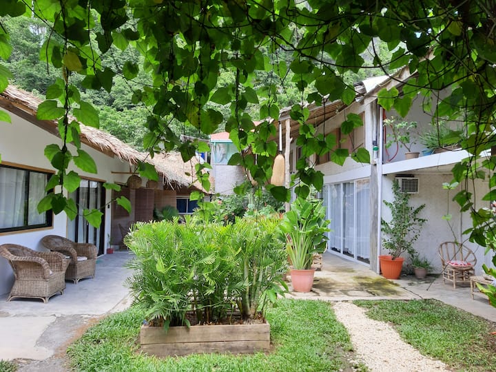 El Nido、フィリピンの住宅の個室09