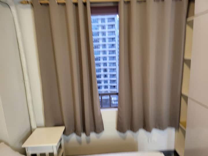 Makati、フィリピンのまるまる貸切のコンドミニアム02