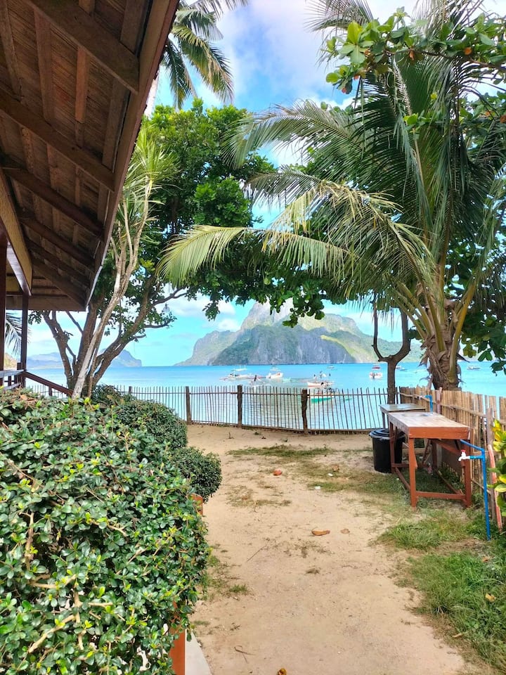 El Nido、フィリピンのまるまる貸切のコテージ05