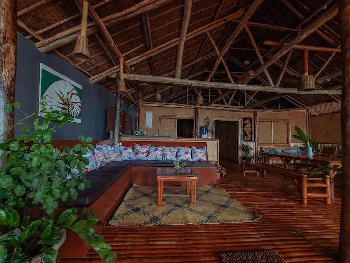 El Nido、フィリピンのまるまる貸切の住宅01