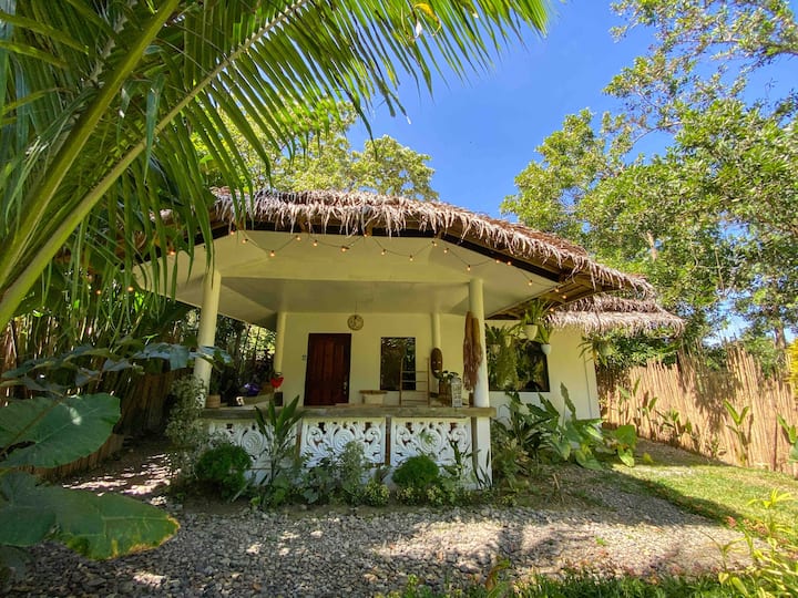 El Nido、フィリピンのまるまる貸切のヴィラ05