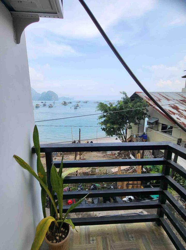 El Nido、フィリピンのホステルの個室05