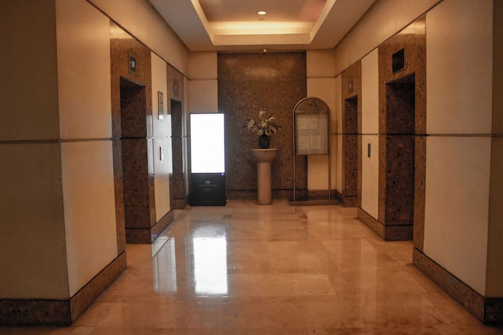 Makati、フィリピンのまるまる貸切のアパート・マンション02