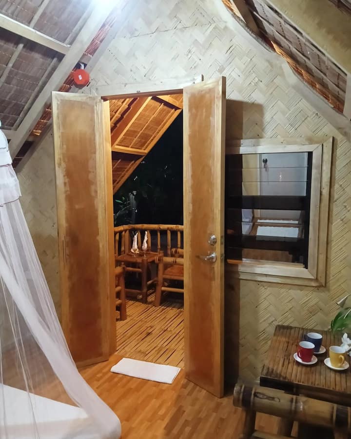 El Nido、フィリピンのB&bの個室07