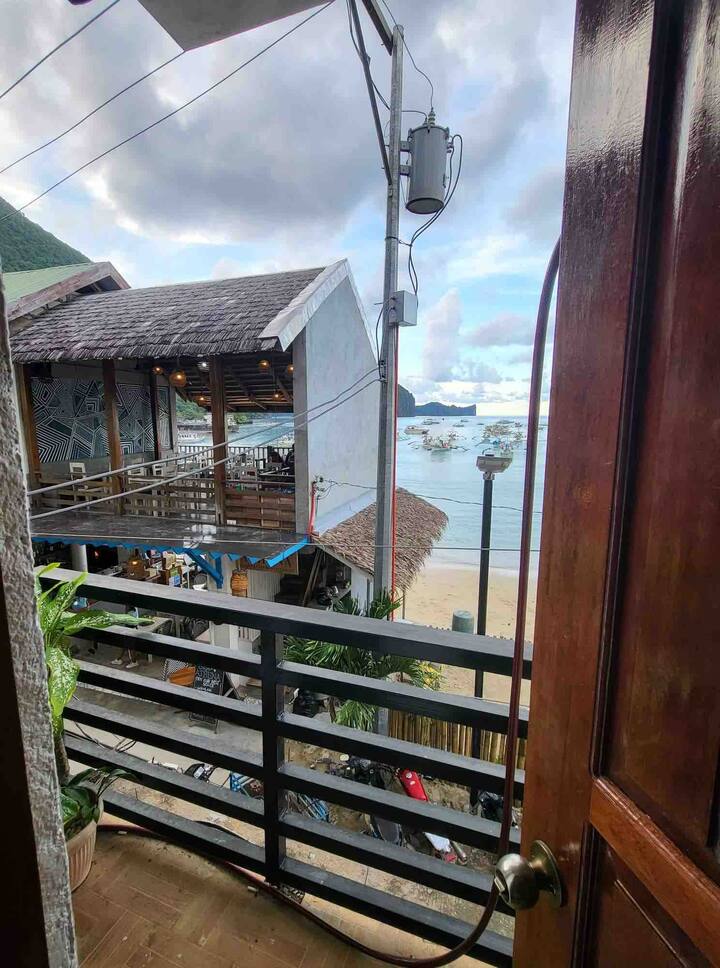 El Nido、フィリピンのホステルの個室08