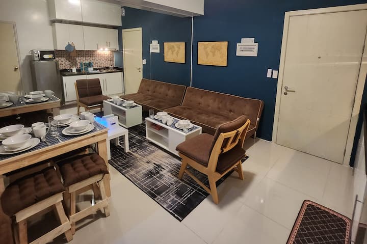 Makati、フィリピンのまるまる貸切のアパート・マンション02