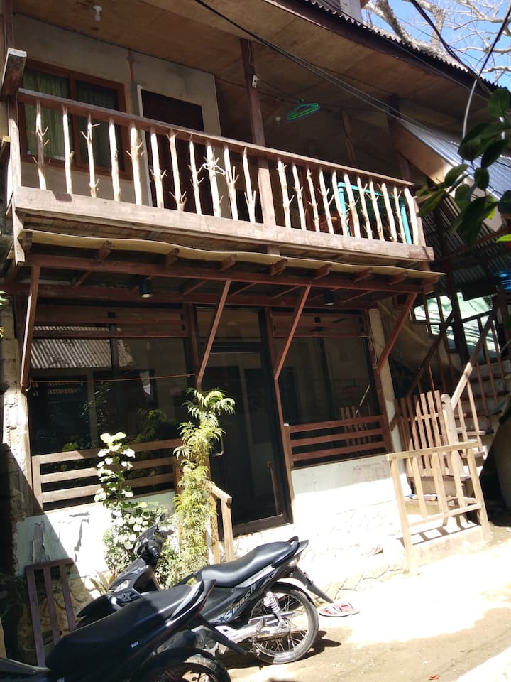 El Nido、フィリピンの離れの個室03