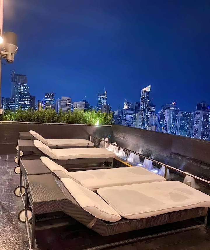 Makati、フィリピンのまるまる貸切のアパート・マンション04