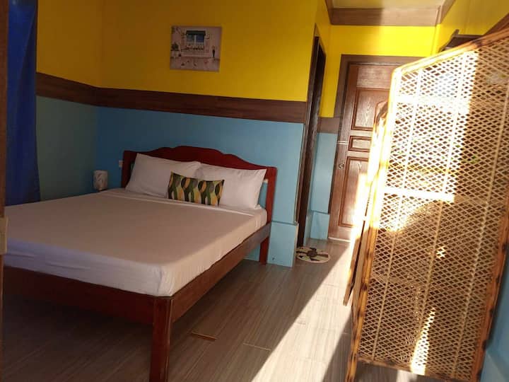 El Nido、フィリピンのB&bの個室08