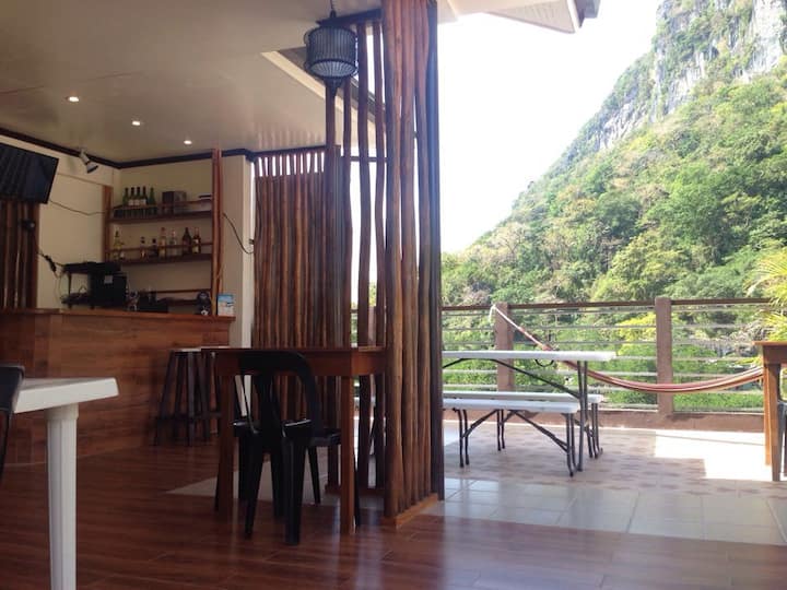 El Nido、フィリピンのB&bのお部屋03