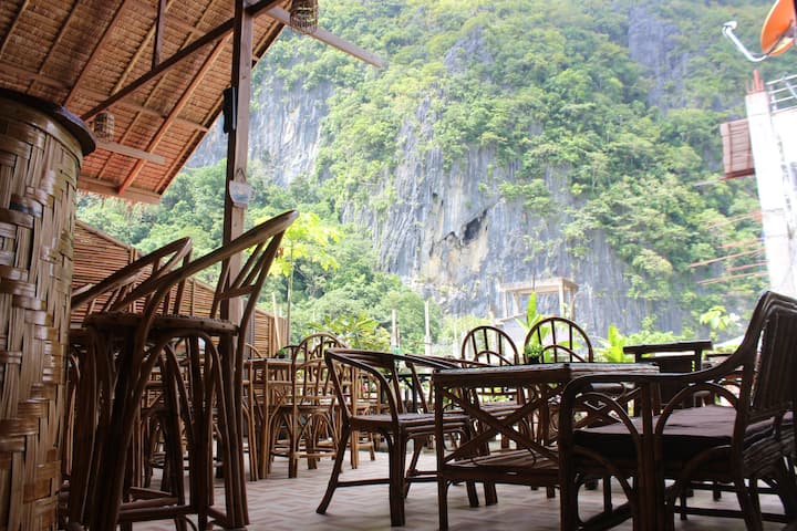 El Nido、フィリピンのB&bの個室09
