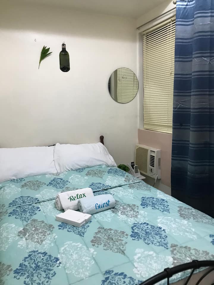 Makati、フィリピンのまるまる貸切のコンドミニアム04