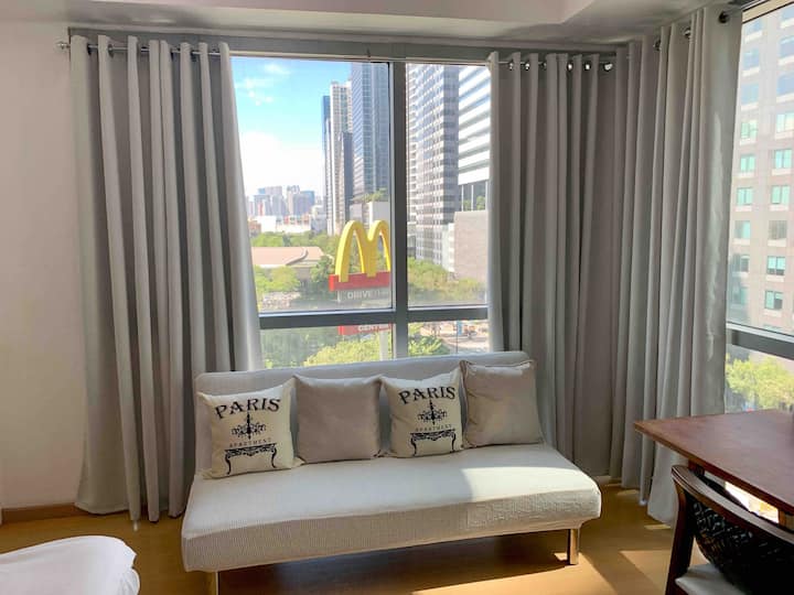 タギッグ (Taguig)、フィリピンのまるまる貸切のアパート・マンション08
