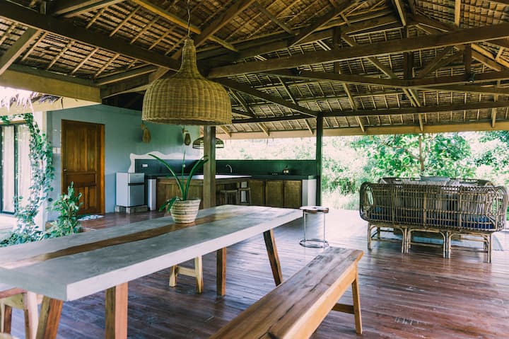 El Nido、フィリピンのゲストルーム03