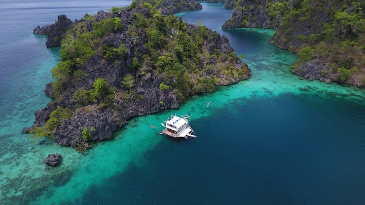 "Coron, Palawan、フィリピンのゲストルーム"05