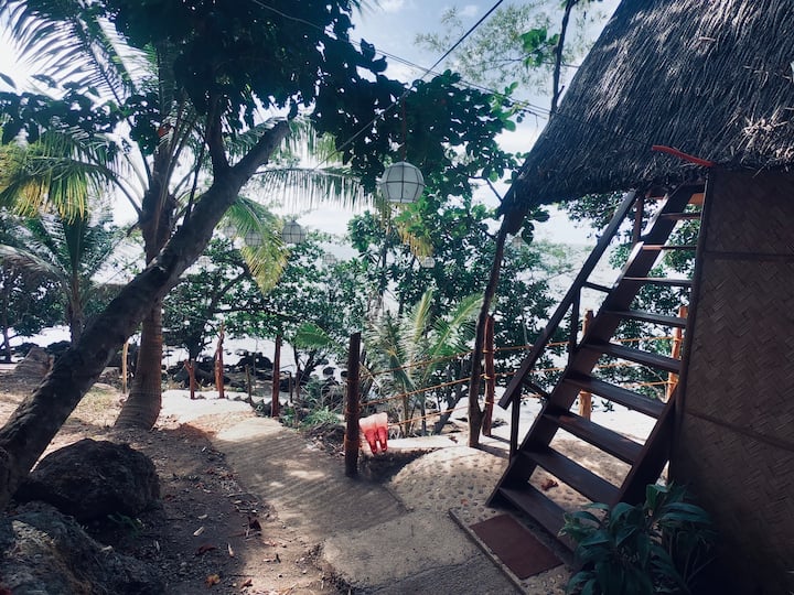 Busuanga、フィリピンの古民家の個室03