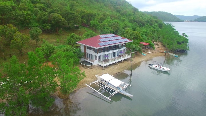 Coron、フィリピンの島の個室02