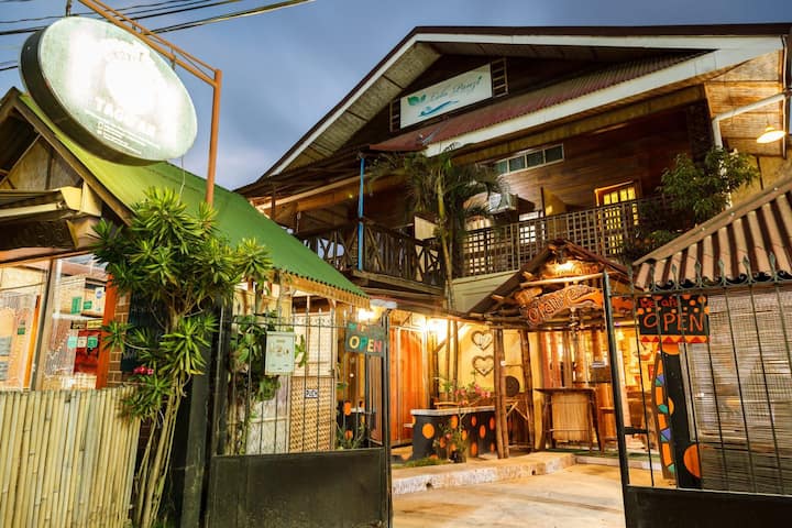 プエルトプリンセサ、フィリピンのデザイナーズホテルのお部屋03