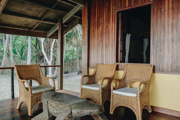 El Nido、フィリピンのまるまる貸切のヴィラ08