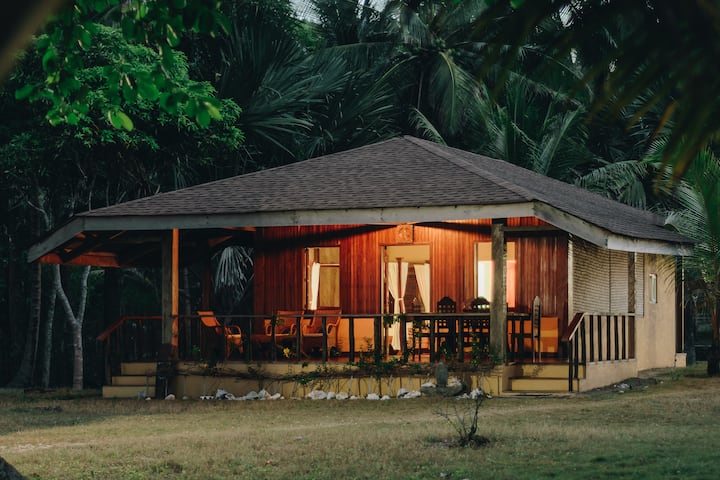 El Nido、フィリピンのまるまる貸切のヴィラ09