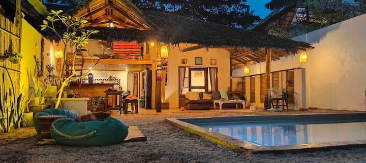 El Nido、フィリピンのまるまる貸切のヴィラ05