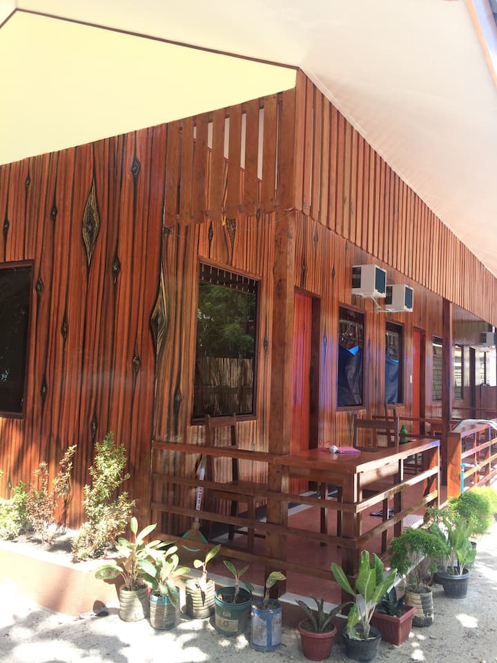 El Nido、フィリピンの離れの個室03