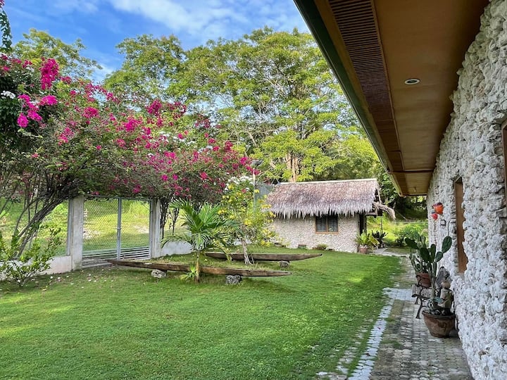 Island Garden City of Samal、フィリピンのまるまる貸切の住宅06
