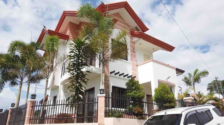 Island Garden City of Samal、フィリピンのまるまる貸切の住宅02