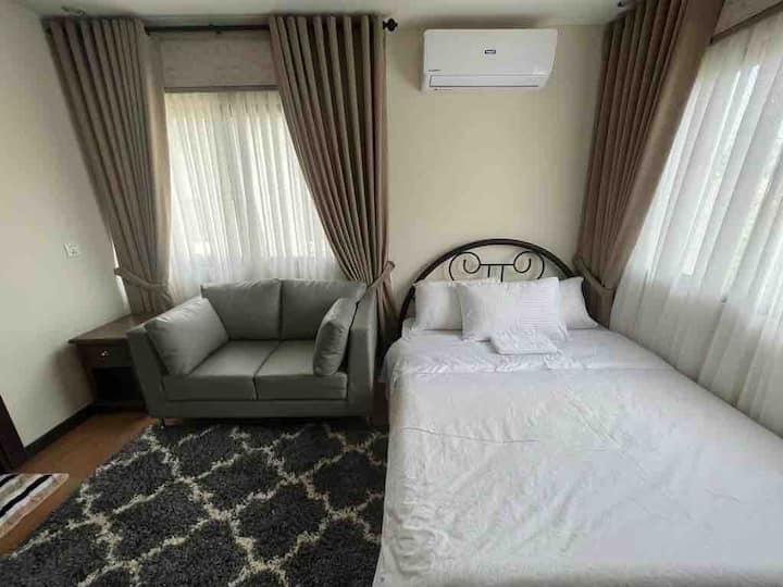 ダバオ、フィリピンのまるまる貸切の住宅05