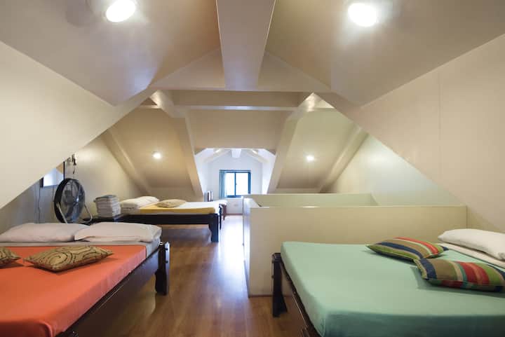 フィリピンのまるまる貸切の町家・長屋04