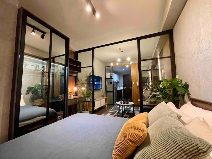 Makati、フィリピンのまるまる貸切のアパート・マンション02