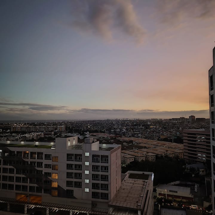 タギッグ (Taguig)、フィリピンのまるまる貸切のコンドミニアム07