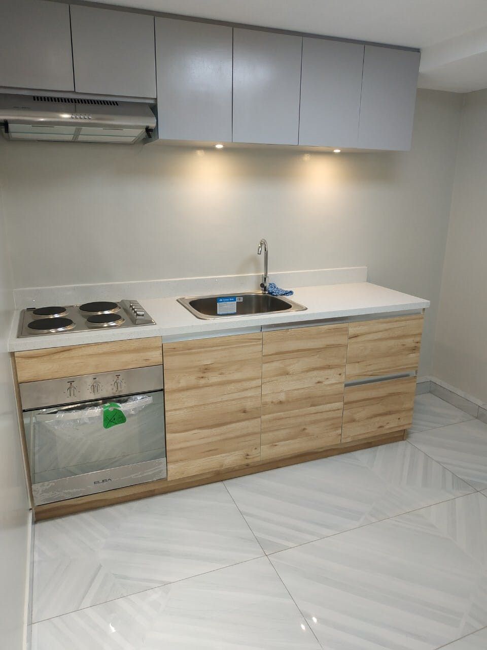 "2BR Condo for Rent in Century Plaza, Legazpi Village, Makati"03