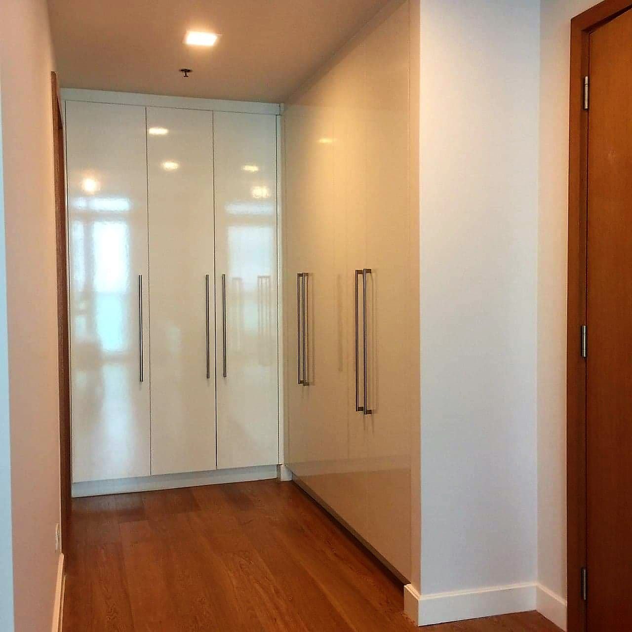"2BR Condo for Rent in Park Terraces, San Lorenzo, Makati"04
