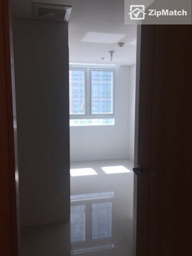 "2BR Condo for Rent in Park Terraces, San Lorenzo, Makati"09
