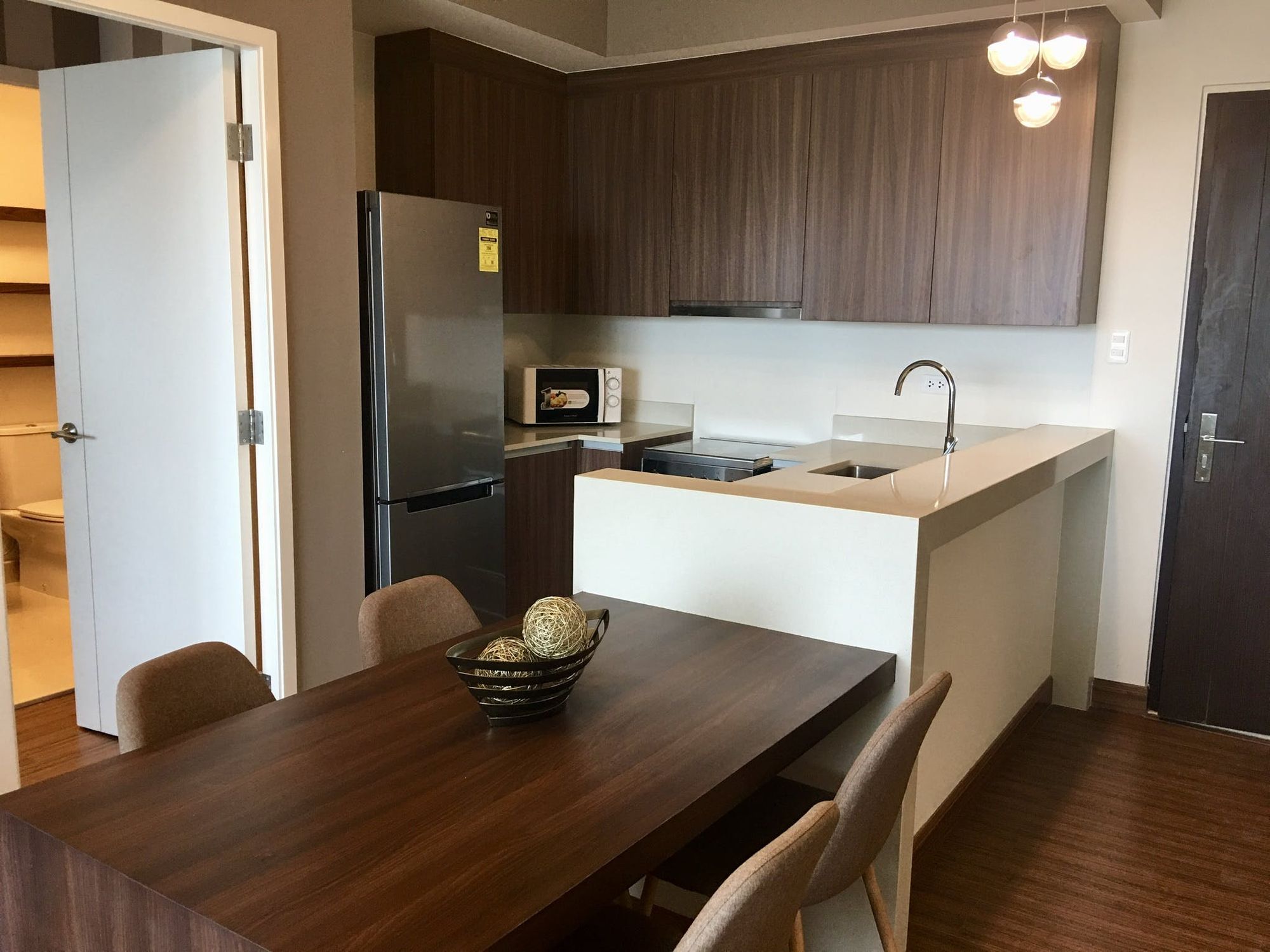 "1BR Condo for Rent in Shang Salcedo Place, Salcedo Village, Makati"06