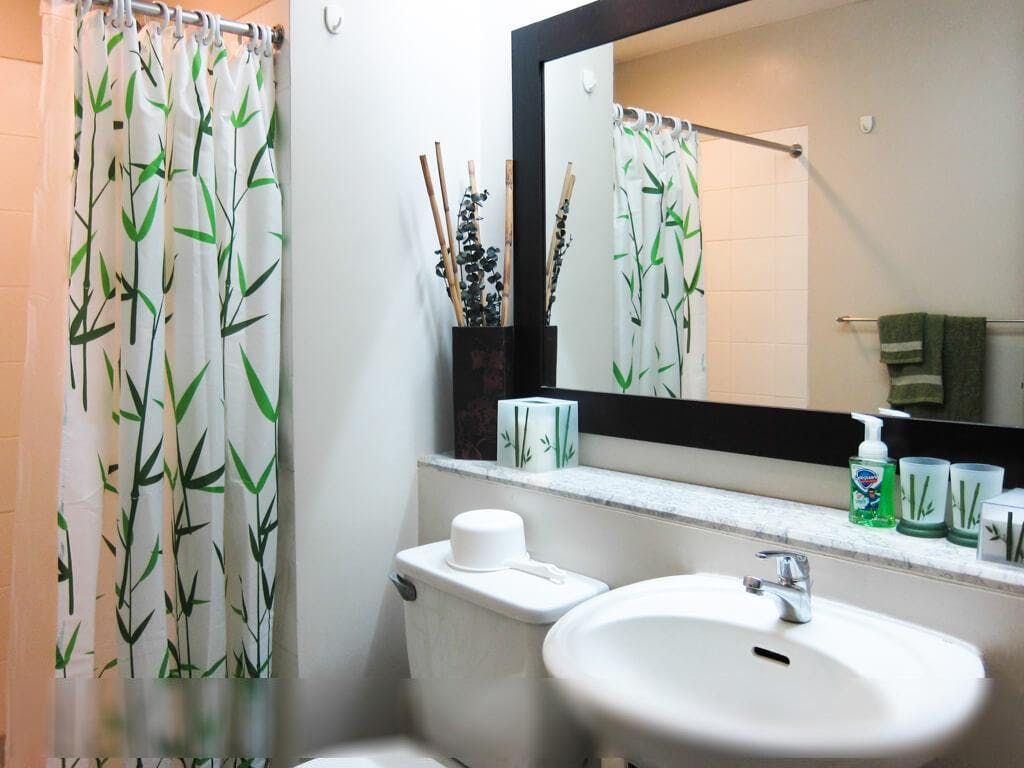 "1BR Condo for Rent in One Legazpi Park, Legazpi Village, Makati"09